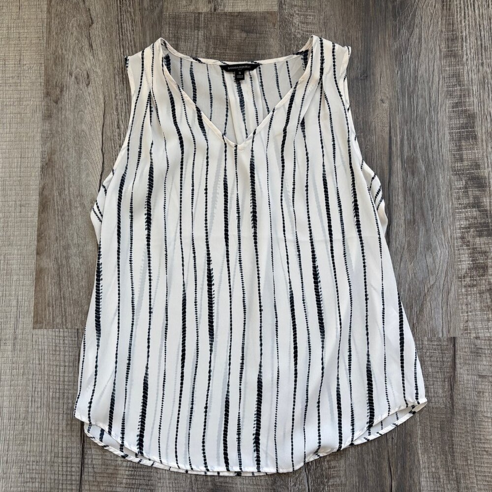 Banana Republic Size S Small White Blue Striped Tank Top